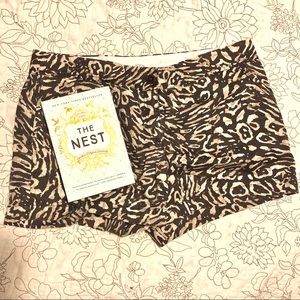 LOFT Neutral Animal Print Shorts 14 GUC